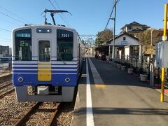 三国の町を歩いて三国港駅からえちぜん鉄道に乗り、あわら湯の町駅からバスに乗って、芦原温泉から特急しらさぎに乗り、金沢に戻り１５時。
えちぜん鉄道日中はアテンダントのお姉さん乗っていていいんだけど、客が数人しかいなくてかわいそう。