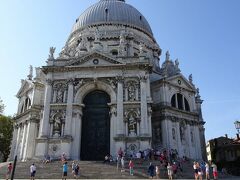 サンタ・マリア・デッラ・サルーテ聖堂
Basilica di Santa Maria della Salute