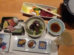 四万十の宿の夕食
メインのお肉は四万十牛の陶板焼き