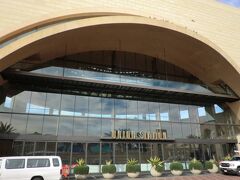 まずはユニオンステーションへ。

鉄オタ活動で列車を見に行きます。