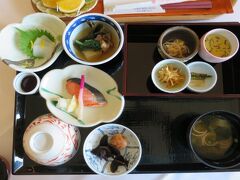 レストラン佐和から届きます。
今日もおいしくチャージ。