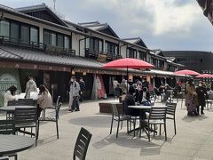 ミナカ小田原
さまざまなお土産屋さんが入っています