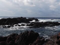 長崎鼻の一番先まで来たつもり　海に入って！はないよね