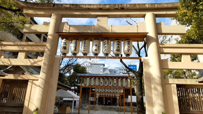 ホテルに近いので参拝しよう