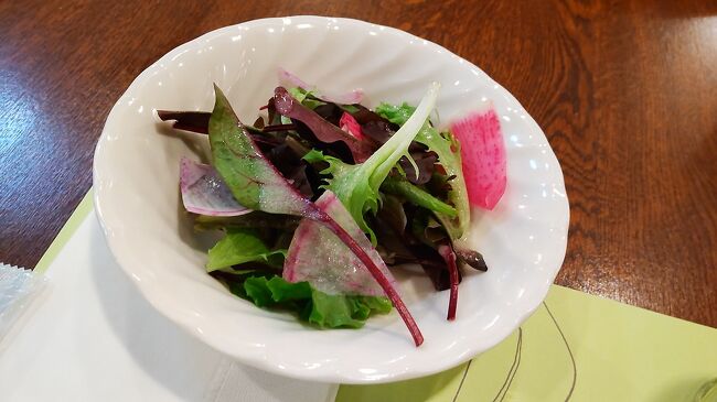 ランチセットのサラダ