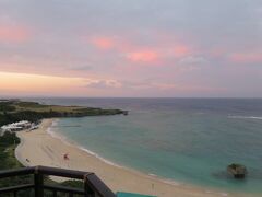 東シナ海のニライビーチ