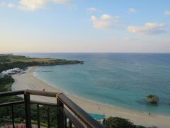 東シナ海のニライビーチ
お天気がいいから海の青さが際立ちます。