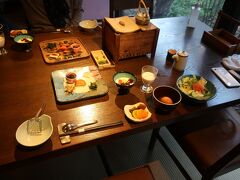 8:00　朝食＠翡翠の庄
9:15　チェックアウト