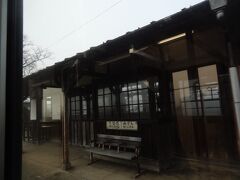 美作滝尾駅