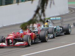 やって来ました！
お腹の奥を突き抜けるV８NAサウンドです！