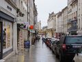 小雨模様の中、ナンシーの町に到着しました。
フランスだと思うからなのでしょうか、
街並みがドイツとは違う気がします。なんか、オシャレ。
