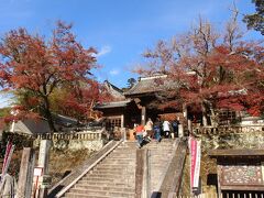まずは、修善寺温泉周辺の紅葉を見て回ります。
こちらは修禅寺。