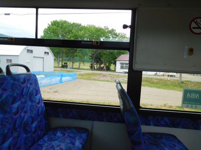 上幌加内駅跡（たぶん）。<br />幌加内の町に入ってきました。