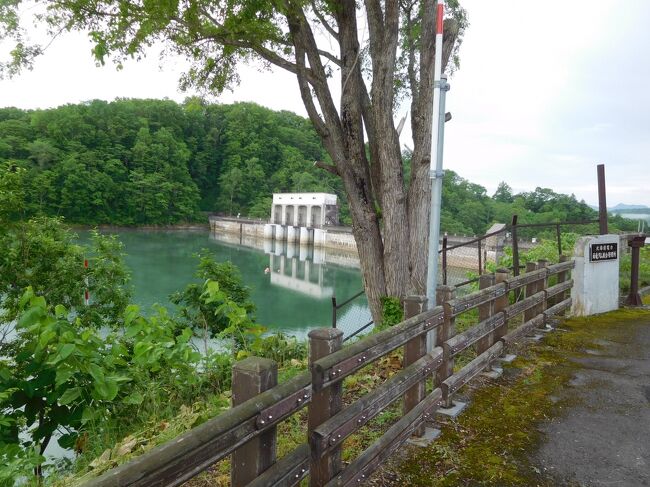 ダムはこちら。中には入れなさそうです。
