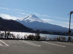 河口湖と富士山のツーショットを撮ろうと