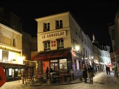 モンマルトルの有名なカフェ、Le Consulat。