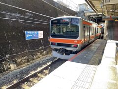 角川武蔵野ミュージアムを目指して東所沢駅に向かいます。通勤時間は混み合う武蔵野線ですが、お昼前だったので大丈夫！