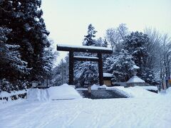 ブーツの中にも雪が入るくらい降ってました。