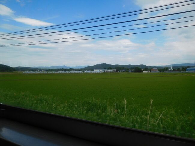 さて、この後の選択肢は２つ。<br />上川まで行き北見行きの列車を待つか、伊香牛駅で下車し当麻駅に戻り北見行きの列車に乗るか。