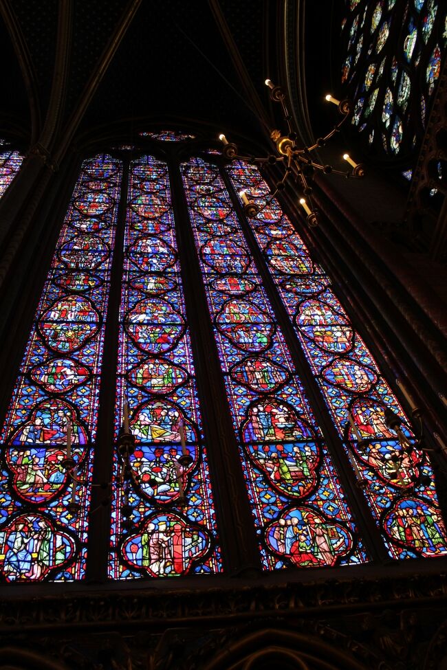 サントシャペルのステンドグラス。