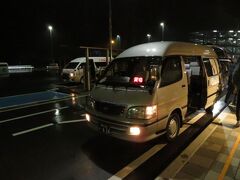 2021.12.24　熊本空港
空港まではジャンボタクシー。無料なので利用者も多いのだが、そもそも車で空港まで行く人が圧倒的多数。