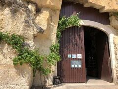 シノンワインの名産地にあるワイナリー「Cave Monplaisir」でワイン購入