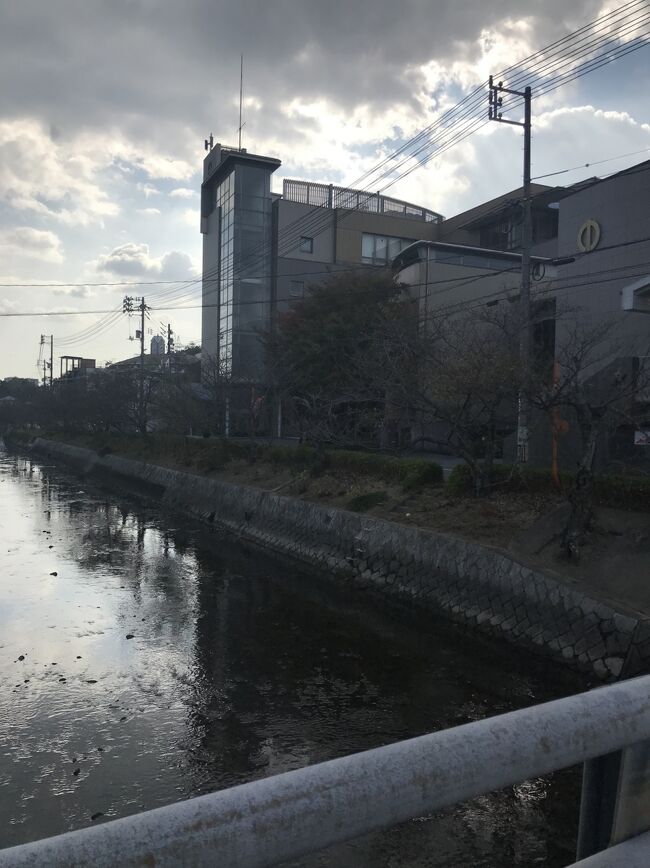 あー、見えてきた！<br />立派だなぁ