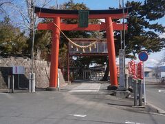  菟足神社から０．３キロで五社稲荷社に到着しました。