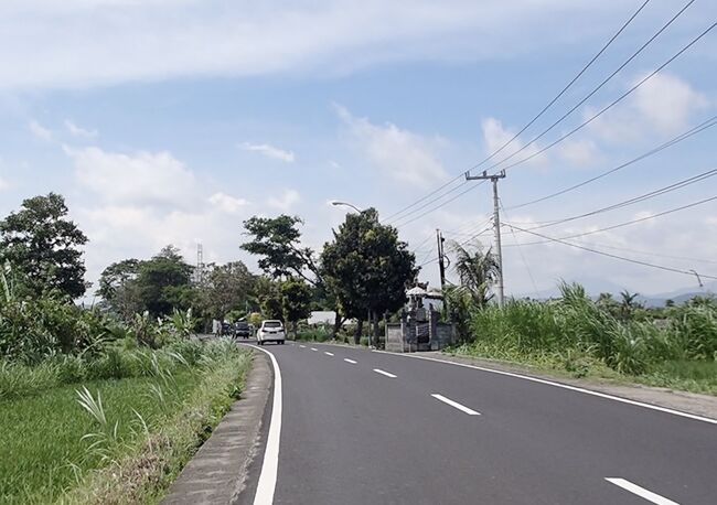 西に行きます。