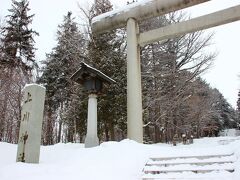 この日は一日暇だったので上川神社と石北本線に乗って上川を往復。
まずはバスに乗って上川神社へ。