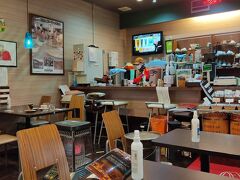 どるず珈琲店
市民市場内にあるコーヒーショップ。
秋田の有名店らしい。