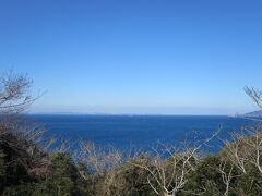 第一展望台からは東京湾の対岸が見えます