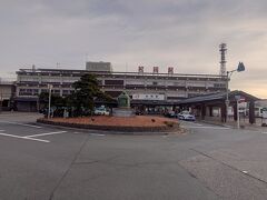 松阪駅を出て向かった先は、