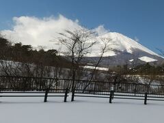 前日までに降った雪がキレイに積もっています！