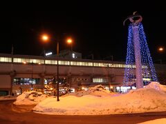 2月8日　札幌近郊のJRは全面ストップ急遽千歳市内のホテルを予約し空港からバスに乗って千歳駅まで移動。