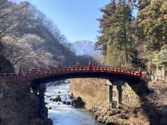 ご飯を食べ終えて13時過ぎ。
この日、まだ何もしていないのにあっという間に午後です。

神橋は写真で撮っただけ。