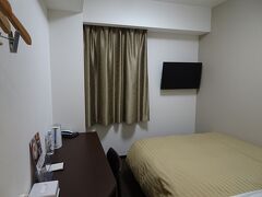 翌日に備えて熊谷駅近くで宿泊。1泊素泊まり4780円。新しく綺麗で大浴場もあり。
この日は14時間くらいバスに乗っていたので疲れました。