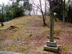 向日市寺戸町にある、寺戸大塚古墳。
向日市と京都市の、ほぼ境界線上にある。