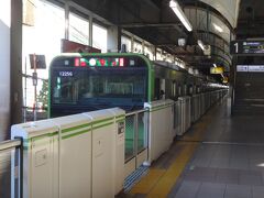 次の駅、恵比寿で降りる。