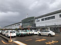 そして、到着は小松駅。
いずれこの駅も新幹線が通ることになるそうです。