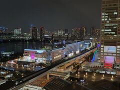 フジテレビのライトアップ
色変わります