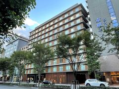 京都・五条『Keio Prelia Hotel Kyoto Karasuma Gojo』

2018年11月に開業した『京王プレリアホテル京都烏丸五条』のお隣に
『ホテル東横INN京都五条烏丸』があります。