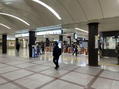 博多駅に到着です。今度は久留米に向けて新幹線で移動です。