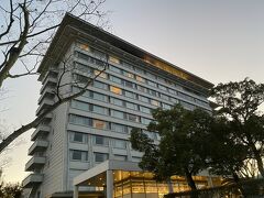 琵琶湖マリオットホテル到着

このホテルがあるのは前々から知っていたけどいつの間にかマリオットになっていたのよね～。