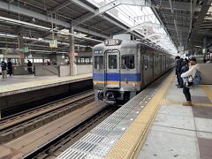 南海電鉄の高野線で橋本駅へ。南海電鉄に乗るのも久しぶり。