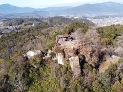 空撮

狼煙は何処なんだ？
空から探しても
ワイド過ぎて分からない