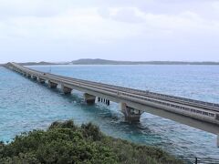 宮古島北部　池間島にかかる池間大橋は絶景　1,425ｍ