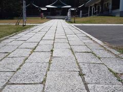 函館公園をあとにして、続いてやってきたのが函館護国神社。