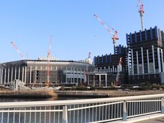 K1東神奈川からみなとみらいへ。

みなとみらい大橋からヒルトン横浜。
2023年秋開業予定。