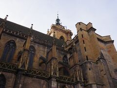 聖マルティン教会。
コルマールでは、11/22～12/29に「マジック・オブ・クリスマス」
というガイドツアーが行われます。
１１～１７時の毎日でフランス語のみ５ユーロです。
ツアー詳細は観光案内所でご確認ください。
